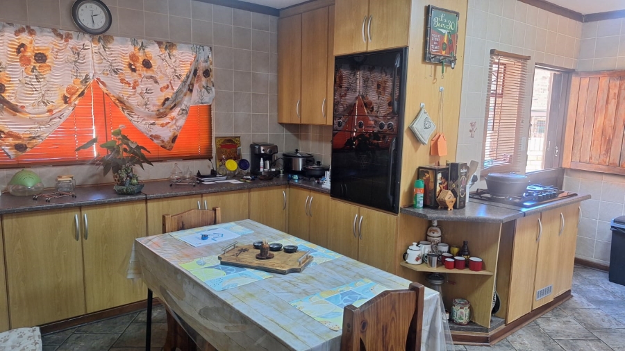 3 Bedroom Property for Sale in Hillcrest Northern Cape